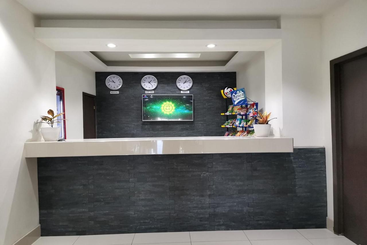 Capital O Hotel Plaza, Μεξικάλι Εξωτερικό φωτογραφία